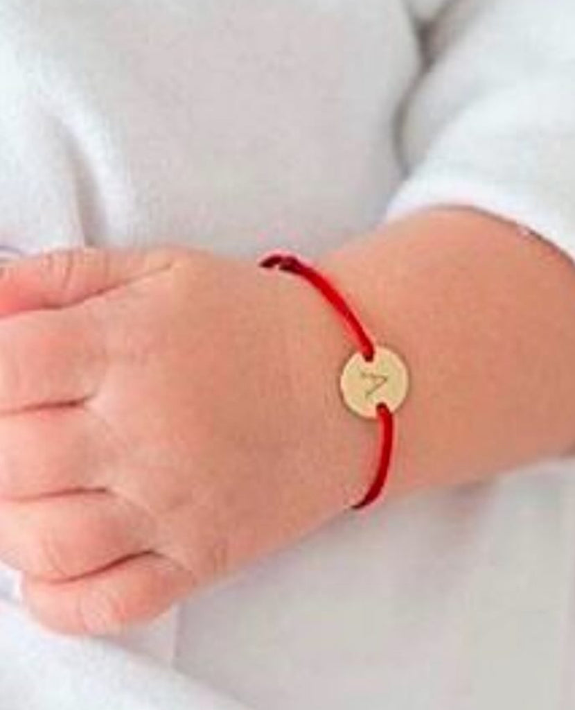 Zlatý medailón s obojstranným gravírovaním